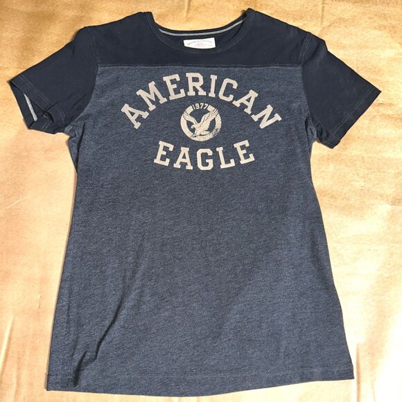 American Eagle Outfitters Tops - American Eagle Gray and Black T-shirt, Medium